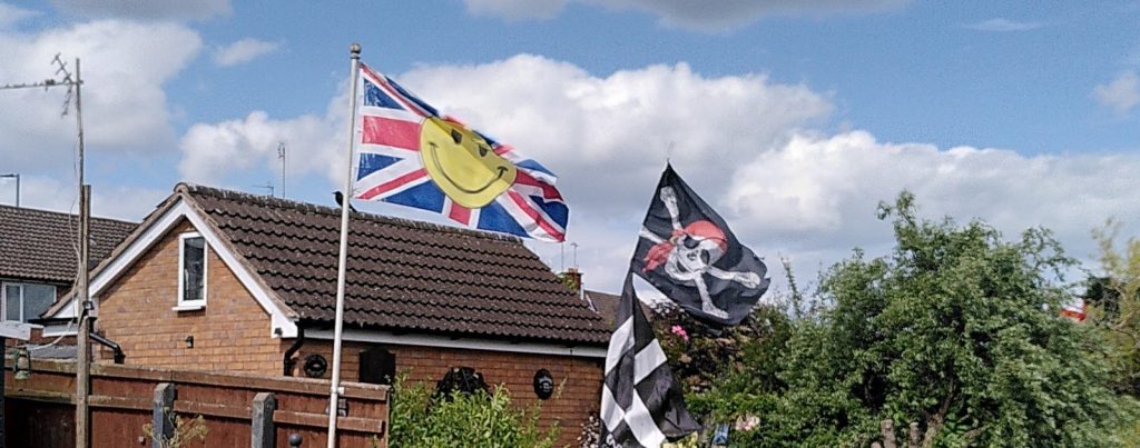 Union Jack Smiley and Pirate in Bandana